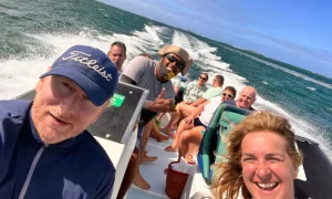 5 Islands Tour *East Coast – Ile aux Cerfs + Ile aux Flamants + Ile au Phare + Ile De La Passe + Ile aux Aigrettes + GRSE Waterfall + Lunch & Drinks